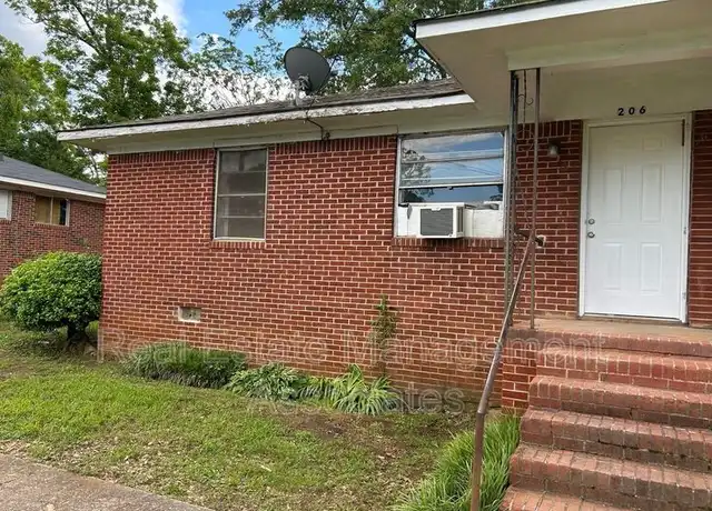 Property at 206 Austin St, Griffin, GA, 30223, 2 beds, 1 bath, [object Object]