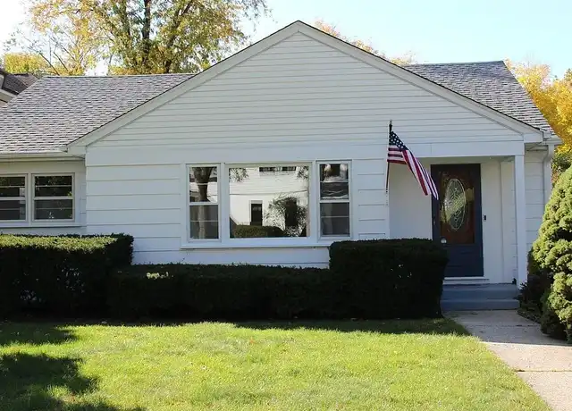 Property at 4216 Forest Ave, Western Springs, IL, 60558, 3 beds, 2 baths, [object Object]