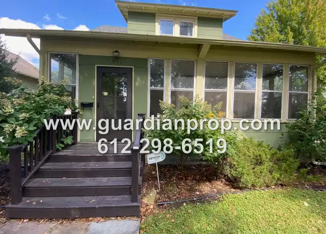 Property at 983 Edmund Ave, Saint Paul, MN, 55104, 3 beds, 1 bath, [object Object]