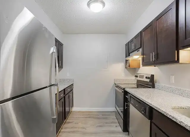 Property at The Onyx Hoover Apartments - 990 Wisteria Pl, Birmingham, AL, 35216, 1-4 bed, 1-2 bath, [object Object]