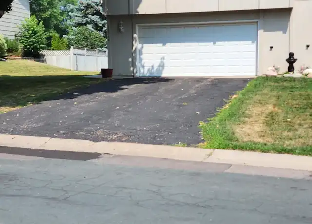 Property at 13368 73rd Pl N, Maple Grove, MN, 55311, 2 beds, 1 bath, [object Object]