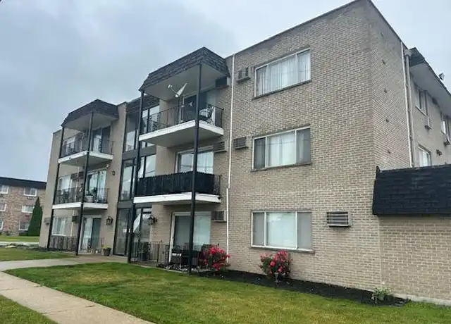 Property at 5450 W 127th St, Alsip, IL, 60803, 1 bed, 1 bath, [object Object]