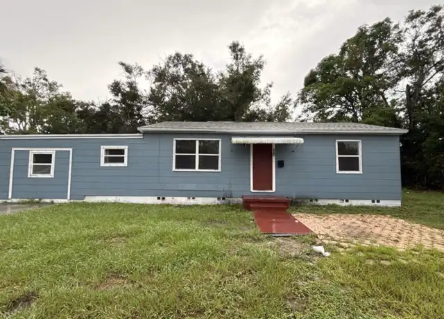 Property at 900 40th St S, Saint Petersburg, FL, 33711, 4 beds, 1 bath, [object Object]