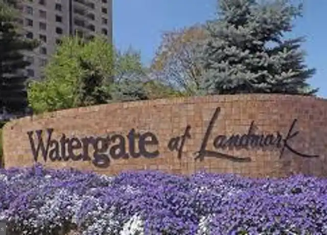 Property at 205 Yoakum Pkwy #1709, Alexandria, VA, 22304, 2 beds, 2 baths, [object Object]