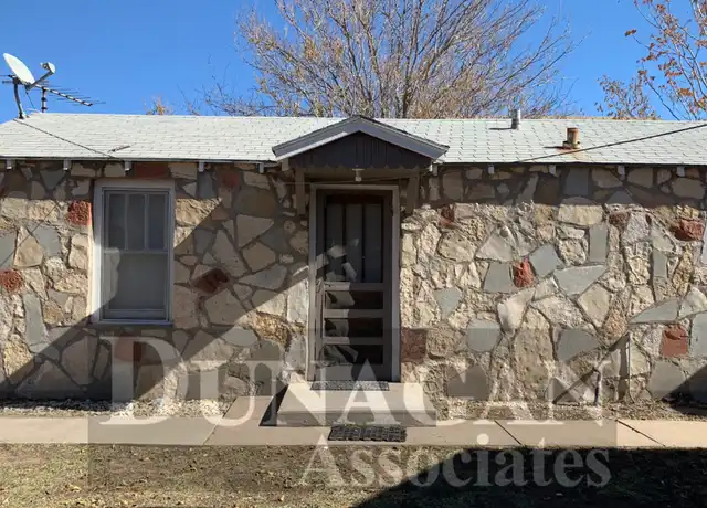 Property at 616 W Blodgett St Unit B, Carlsbad, NM, 88220, 1 bed, 1 bath, [object Object]