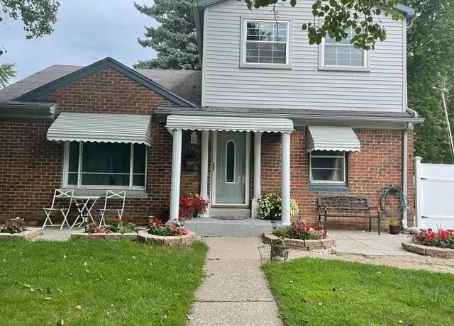 Property at 29288 Park St, Roseville, MI, 48066, 4 beds, 2 baths, [object Object]