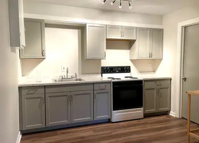 Property at 1640 Center Ave Unit B, Charlottesville, VA, 22903, 1 bed, 1 bath, [object Object]
