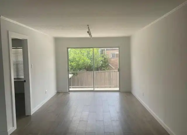 Property at 815 Kipling St, Houston, TX, 77006, 1 bed, 1 bath, [object Object]