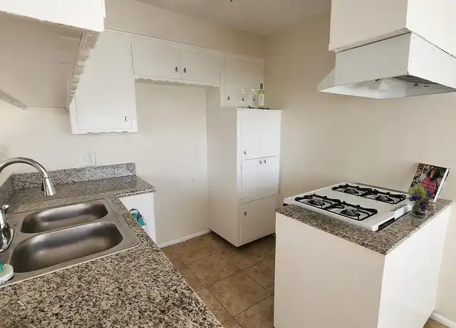 Property at 2510 S Anchovy Ave, San Pedro, CA, 90732, 1 bed, 1 bath, [object Object]
