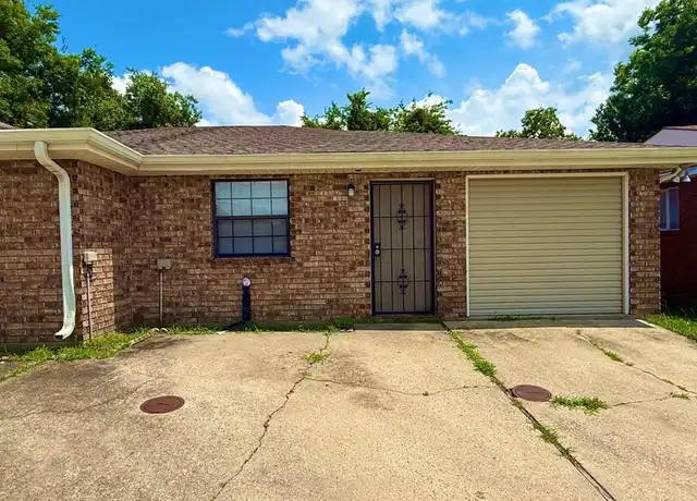 Property at 6246 Erin Dr, New Orleans, LA, 70126, 3 beds, 1.5 baths, [object Object]