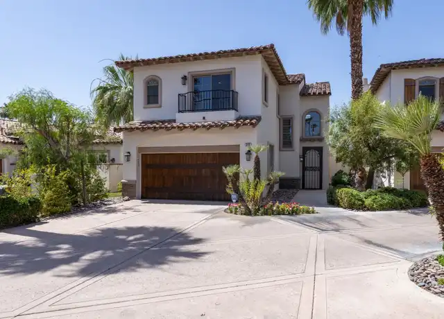 Property at 546 N Indian Canyon Dr, Palm Springs, CA, 92262, 2 beds, 2.5 baths, [object Object]