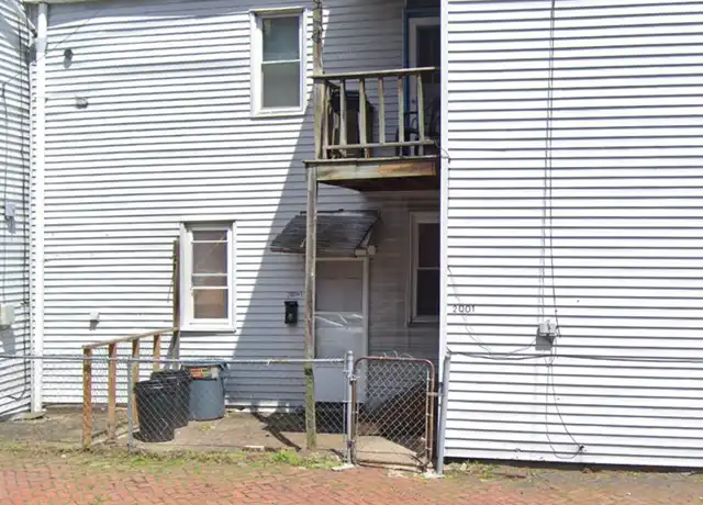 Property at 2001 Larkins Way Unit First Floor, Pittsburgh, PA, 15203, 1 bed, 1 bath, [object Object]