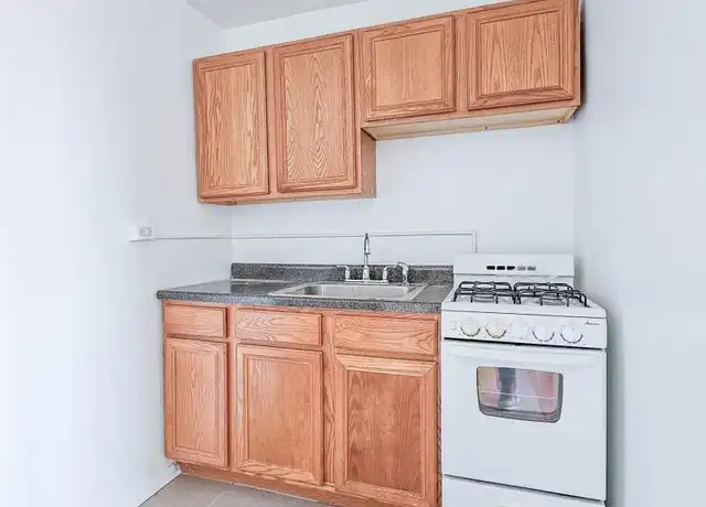 Property at 4717 N Winthrop Ave, Chicago, IL, 60640, 1 bed, 1 bath, [object Object]