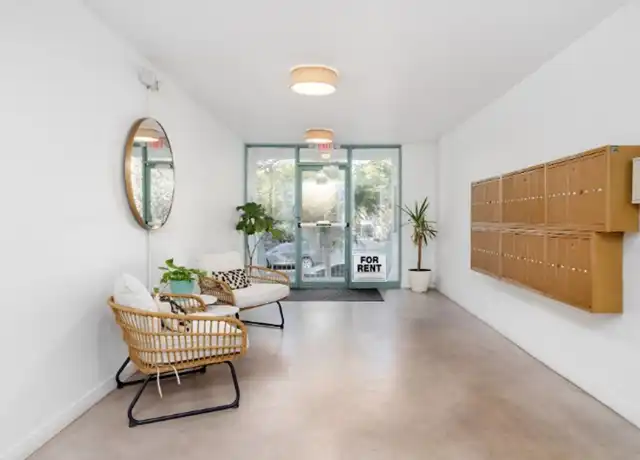 Property at 114 S Gramercy Pl Unit 307, Los Angeles, CA, 90004, 1 bed, 1 bath, [object Object]
