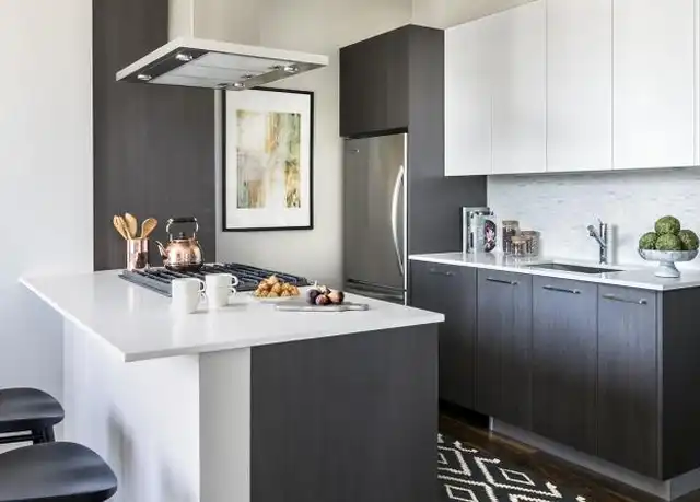 Property at 298 N Clark St, Chicago, IL, 60601, 3 beds, 3 baths, [object Object]