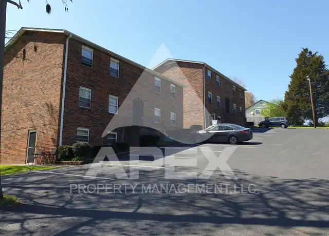 Property at 301 Dahlia Dr Unit 8, Knoxville, TN, 37918, 1 bed, 1 bath, [object Object]