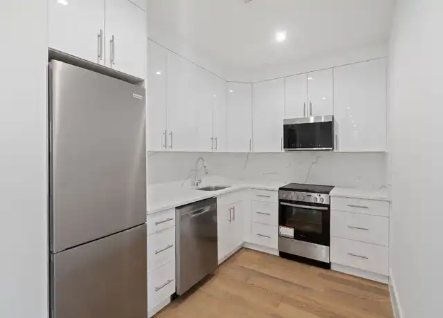 Property at 14-27 28th Ave Unit 307, Astoria, NY, 11102, 1 bed, 1 bath, [object Object]