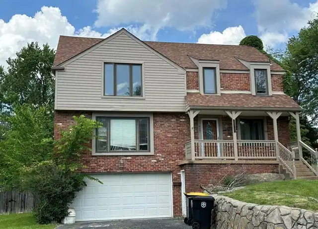 Property at 917 Monastery Vw, Bethel Park, PA, 15102, 3 beds, 1.5 baths, [object Object]