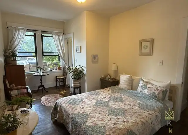 Property at 120 Babcock St, Brookline, MA, 02446, 1 bed, 1 bath, [object Object]