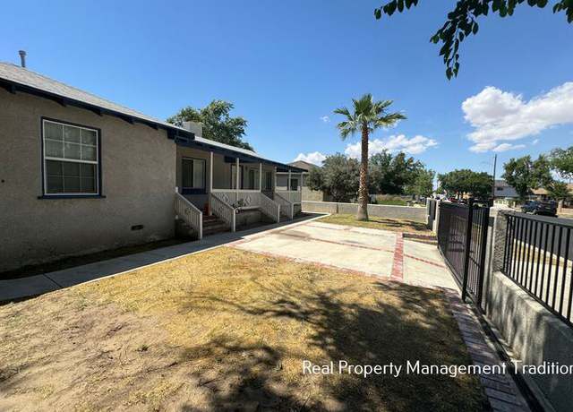 Photo of 44611 Beech Ave, Lancaster, CA 93534