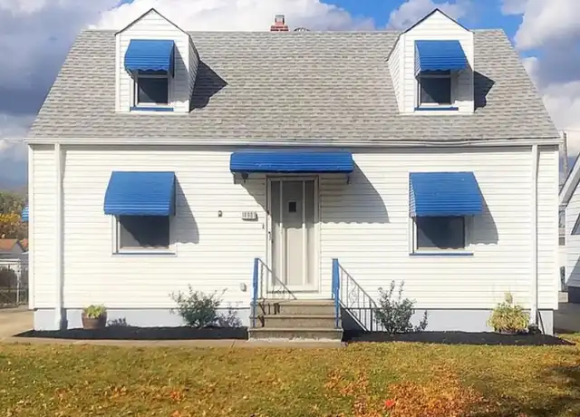 Property at 14901 Reddington Ave, Maple Heights, OH, 44137, 3 beds, 2 baths, [object Object]