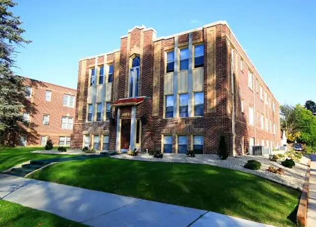 Property at 2817 Xerxes Ave S Unit B, Minneapolis, MN, 55416, 2 beds, 1 bath, [object Object]