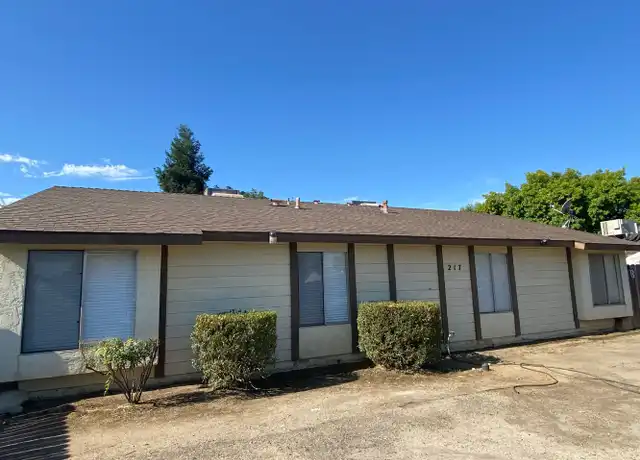 Property at 217 Universe Ave Unit A, Bakersfield, CA, 93308, 2 beds, 1 bath, [object Object]