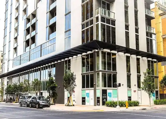 Property at 151 SE 1st St #1211, Miami, FL, 33131, 2 beds, 2 baths, [object Object]