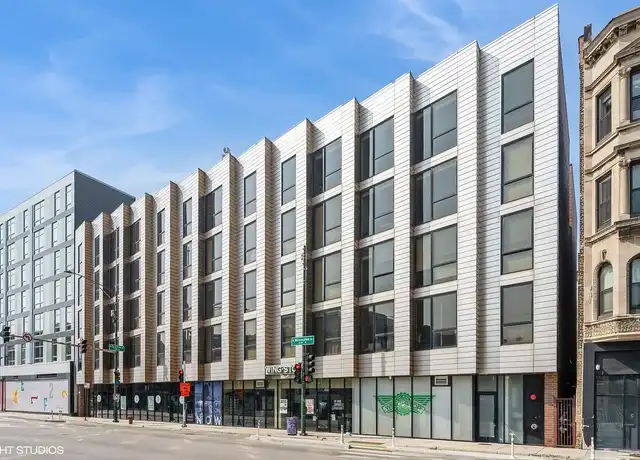Property at Verdant Apartments - 830 N Milwaukee Ave, Chicago, IL, 60642, 0 beds, 1 bath, [object Object]