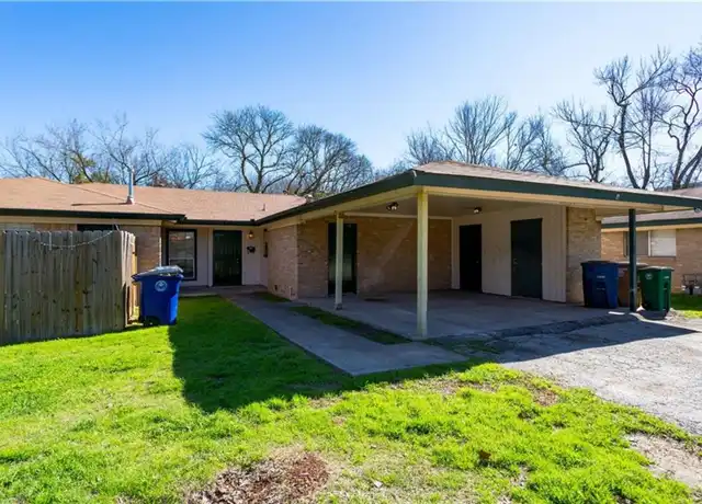Property at 3004 Pecan Springs Rd Unit A, Austin, TX, 78723, 3 beds, 2 baths, [object Object]