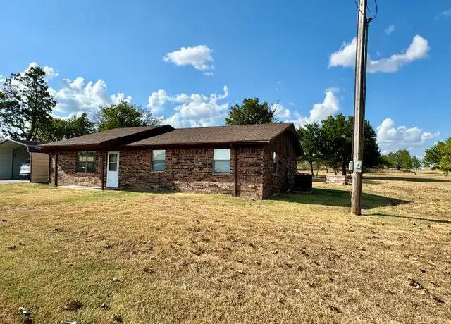 Property at 12706 NE Rogers Ln, Lawton, OK, 73507, 3 beds, 2 baths, [object Object]