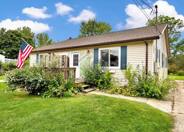 Property at 404 Russell St, Middleville, MI, 49333, 2 beds, 1 bath, [object Object]