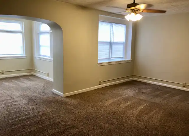 Property at 1008 S 2nd St Unit 2, Springfield, IL, 62704, 1 bed, 1 bath, [object Object]