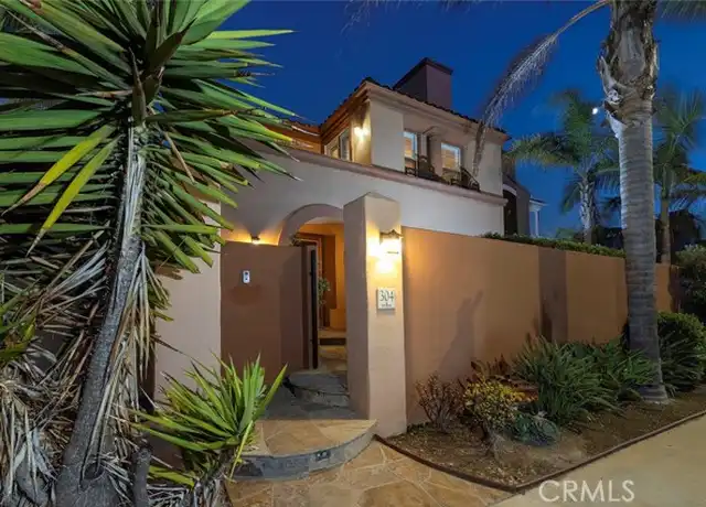 Property at 304 Goldenwest St, Huntington Beach, CA, 92648, 3 beds, 3.5 baths, [object Object]