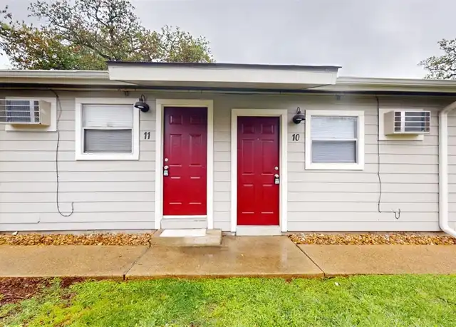 Property at 500 Foch St Unit 11, Bryan, TX, 77801, 1 bed, 1 bath, [object Object]