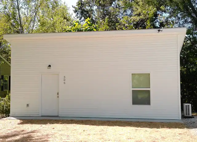 Property at 306 W Forest Ave, Columbia, MO, 65203, 1 bed, 1 bath, [object Object]