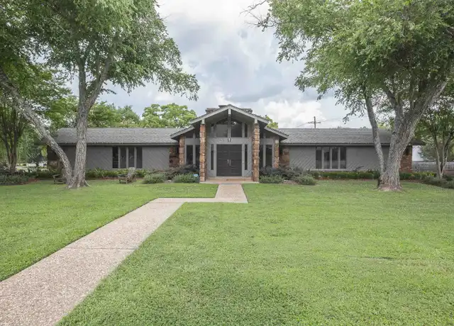 Property at 3501 Lake Desiard Dr, Monroe, LA, 71201, 3 beds, 2.5 baths, [object Object]