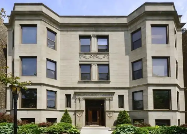 Property at 4011 N Kenmore Ave, Chicago, IL, 60613, 2 beds, 1 bath, [object Object]