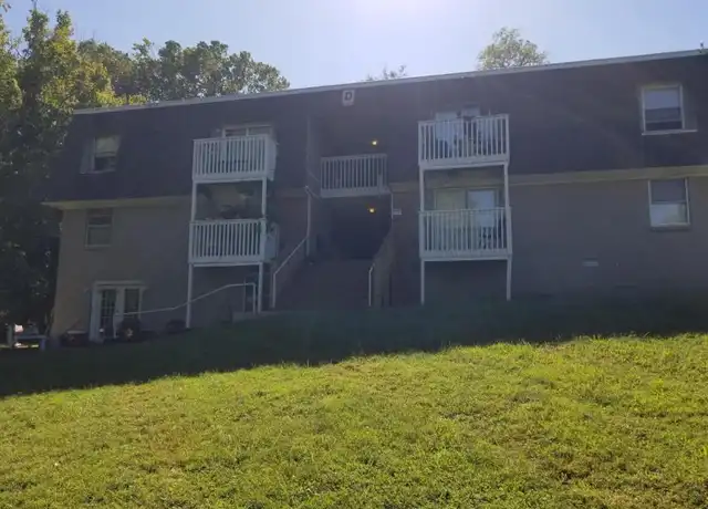 Property at 150 Mayhew Rd Unit D2, Clarksville, TN, 37040, 2 beds, 1 bath, [object Object]