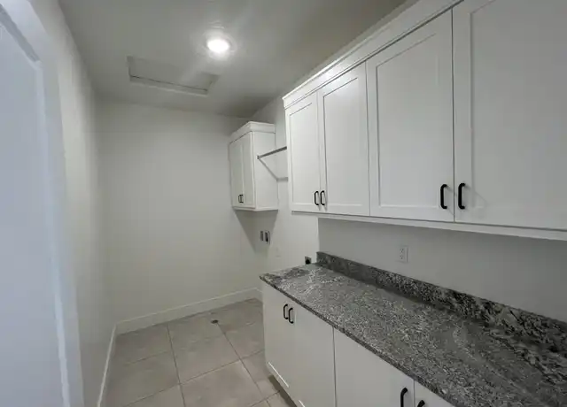 Property at 269 N 2480 W, Hurricane, UT, 84737, 4 beds, 2.5 baths, [object Object]