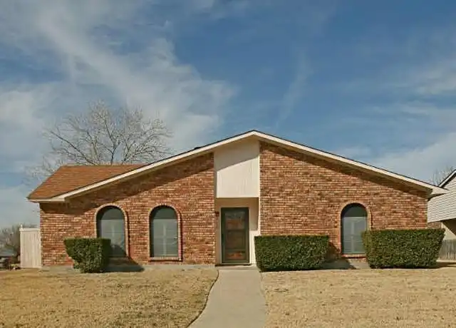 Property at 410 Cambria Dr, Coppell, TX, 75019, 3 beds, 2 baths, [object Object]