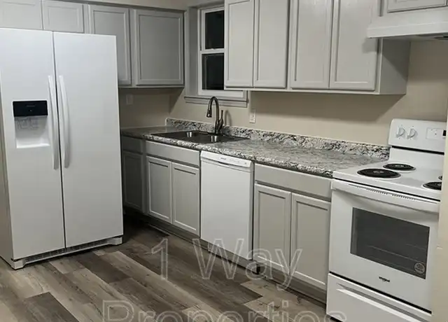 Property at 1730 Esther St Unit B, Harvey, LA, 70058, 4 beds, 1 bath, [object Object]