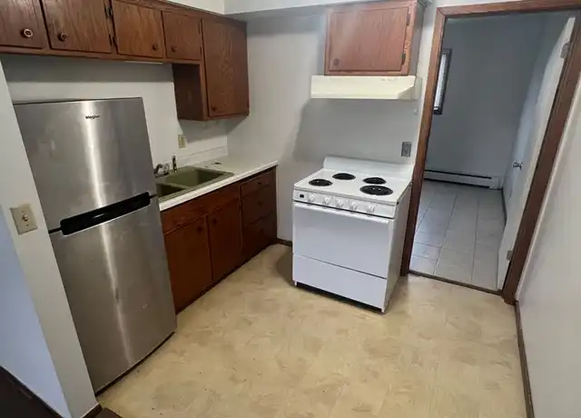 Property at 535 N Main St Unit 10, Friendship, WI, 53934, 1 bed, 1 bath, [object Object]