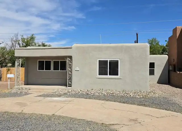 Property at 2533 Aspen Ave NW, Albuquerque, NM, 87104, 3 beds, 2 baths, [object Object]
