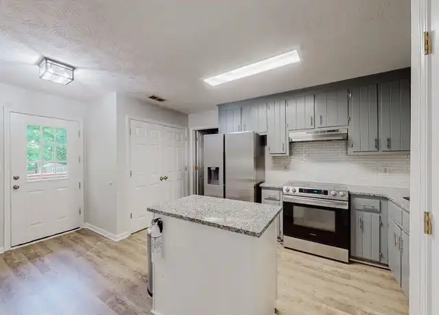 Property at 440 Big Oak Cir, Athens, GA, 30605, 1 bed, 1 bath, [object Object]