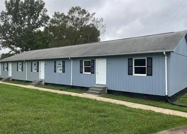 Property at 233 S School St Unit 233, Burlington, NC, 27215, 2 beds, 1 bath, [object Object]