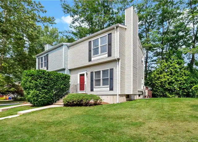 Property at 14 Riverwoods Ct #14, Rumford, RI, 02916, 2 beds, 1.5 baths, [object Object]