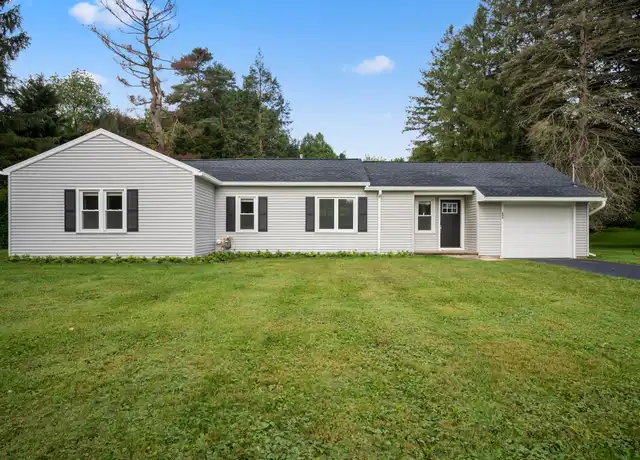 Property at 935 Pittsford Victor Rd, Pittsford, NY, 14534, 2 beds, 1 bath, [object Object]