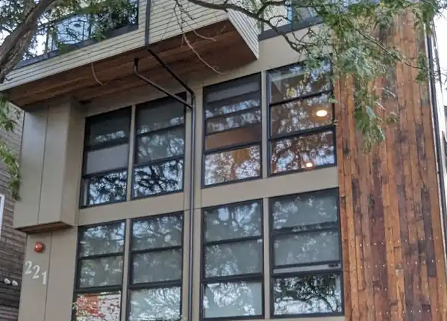 Property at Dakotan Apartments - 221 23rd Ave E, Seattle, WA, 98112, 0 beds, 1 bath, [object Object]