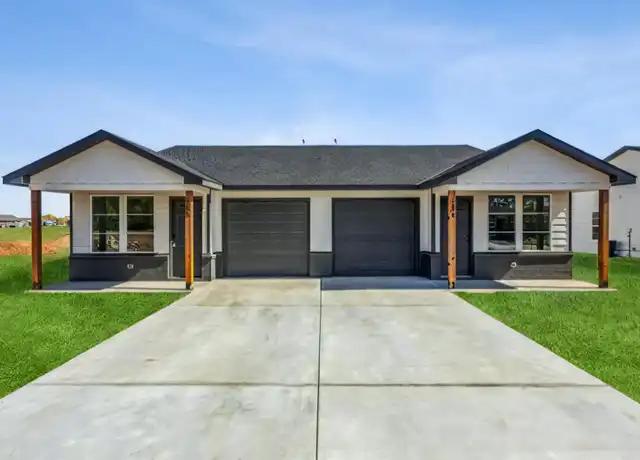 Property at 179 Indian Lakes Dr, Clearwater, KS, 67026, 3 beds, 2 baths, [object Object]